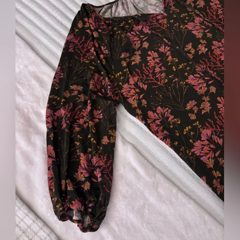 Garnet Hill Floral Print 3/4 Sleeve Peasant Blouse